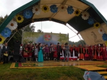 Хороводы в парке Победы